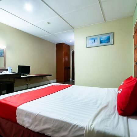 Oyo 89997 Kurnia Hotel Tawau Eksteriør billede